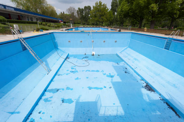 Best Flood restoration services  in Selah, WA
